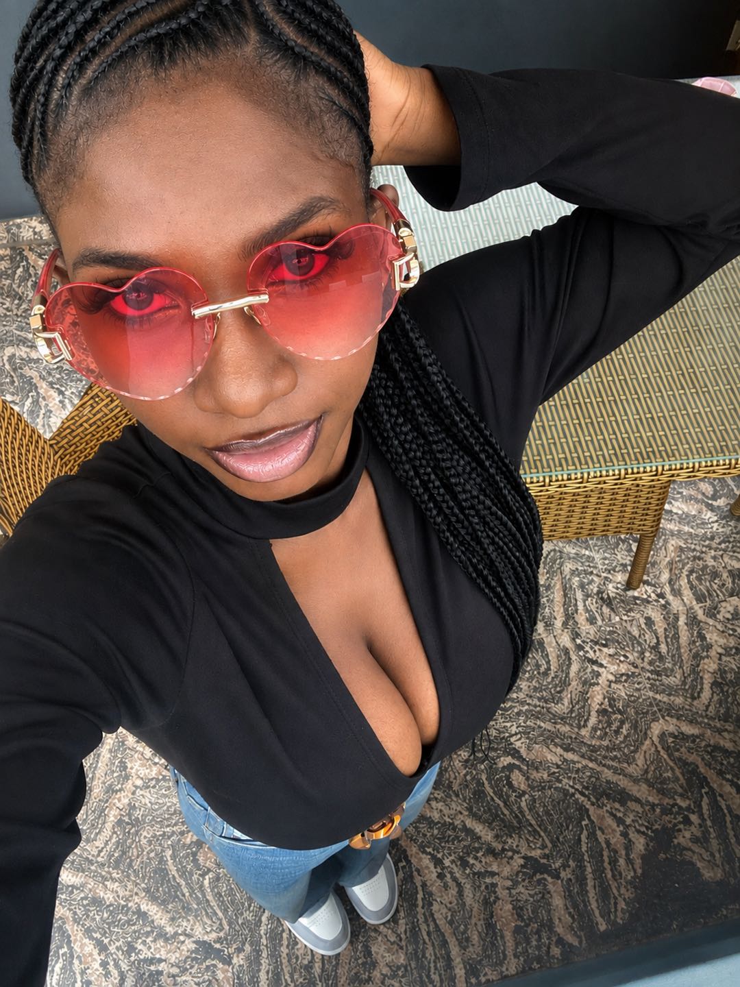 Live on OGTV — Mia